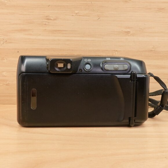 Fujifilm DL-1000 Zoom / 35mm Point and Shoot Film Camera / Tested & Working - Picture 6 of 8